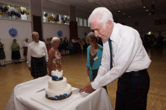Cutting_the_Cake
